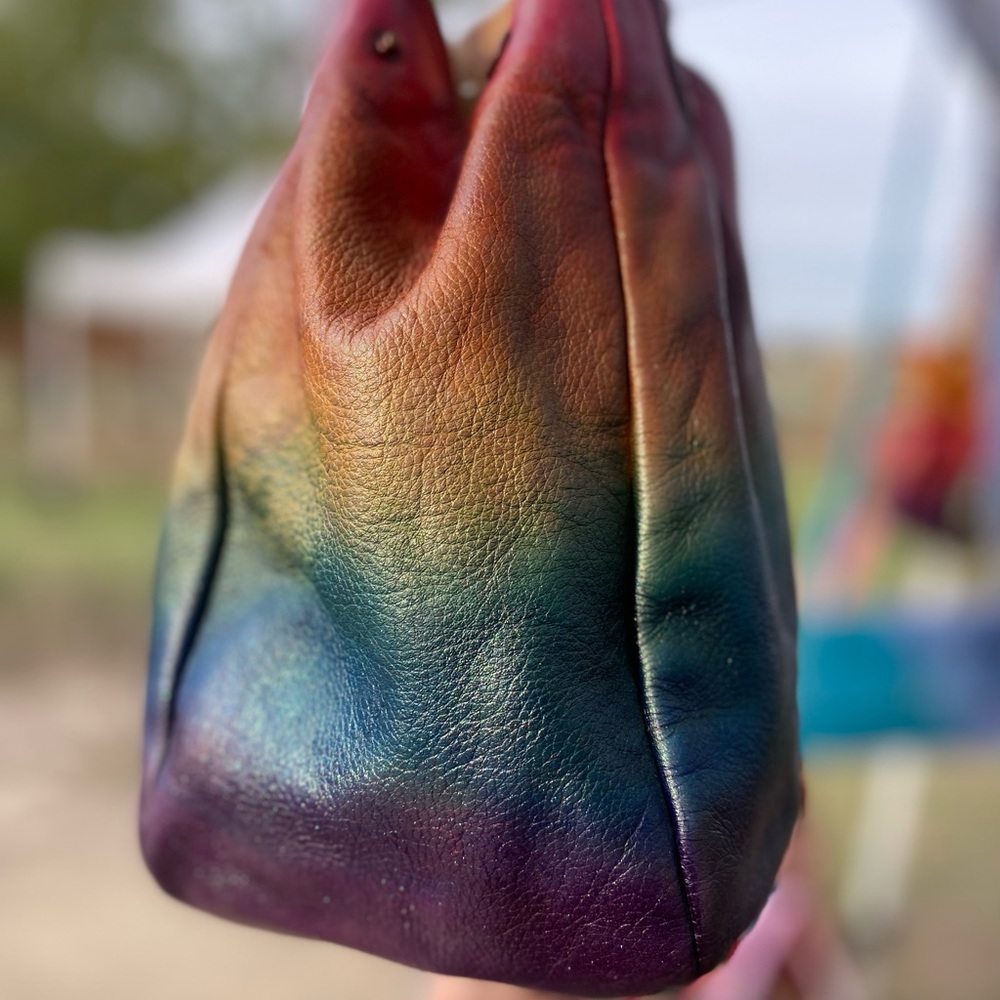 Recycled Riot Lauren by Ralph Lauren gold oil slick rainbow bag - Picture 5 of 6